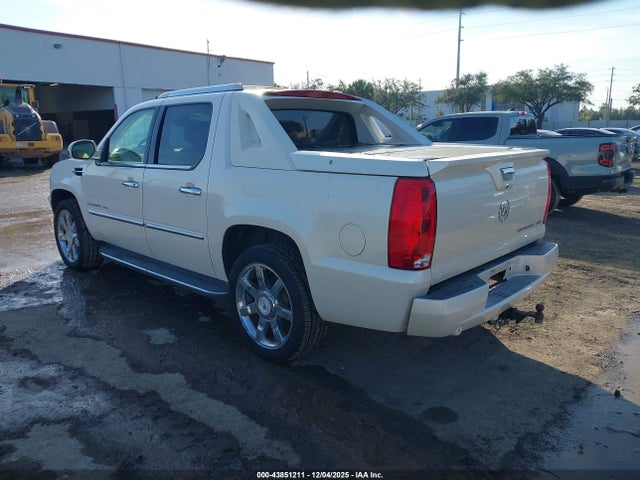 2007 CADILLAC ESCALADE EXT 3GYFK62817G298777 Photo 2