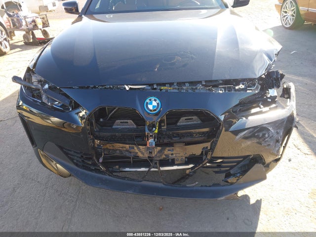 WBY43AW09RFR90211 BMW I4 Gran Coupe Edrive35