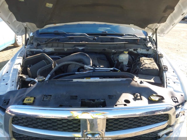 1C6RR6GT8ES228587 RAM 1500 Slt