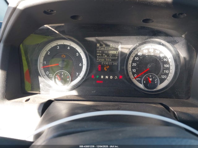 1C6RR6GT8ES228587 RAM 1500 Slt