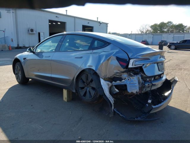 2025 TESLA MODEL 3 5YJ3E1EA1SF927146 Photo 2