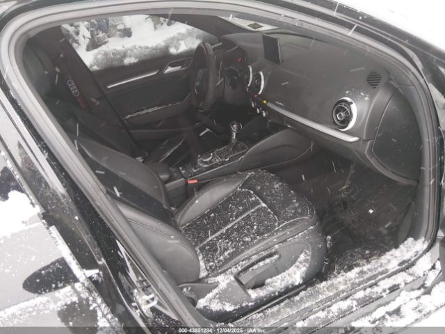 2016 AUDI A3 WAUB8GFF3G1049085 Photo 4