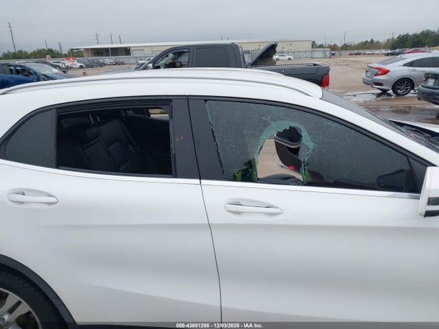 2020 MERCEDES-BENZ GLA 250 WDCTG4EBXLU027384 Photo 5