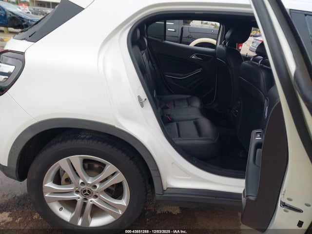 2020 MERCEDES-BENZ GLA 250 WDCTG4EBXLU027384 Photo 7