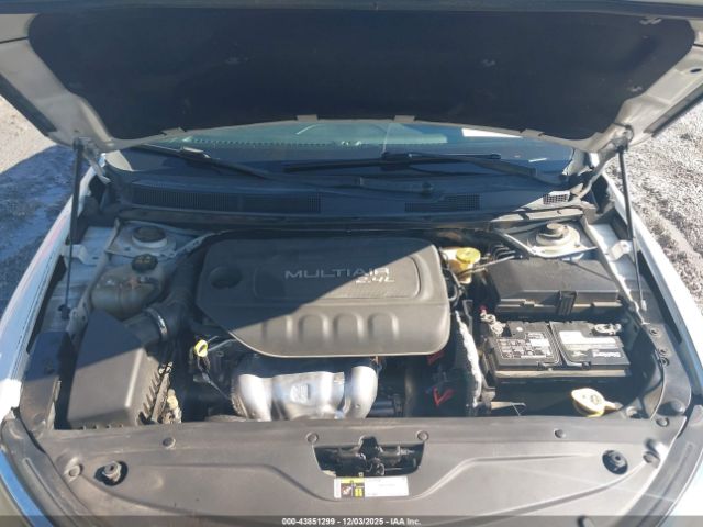 2015 CHRYSLER 200 1C3CCCAB4FN503570 Photo 9