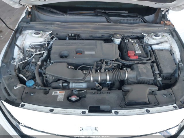 1HGCV2F99KA034579 Honda Accord Touring 2.0t