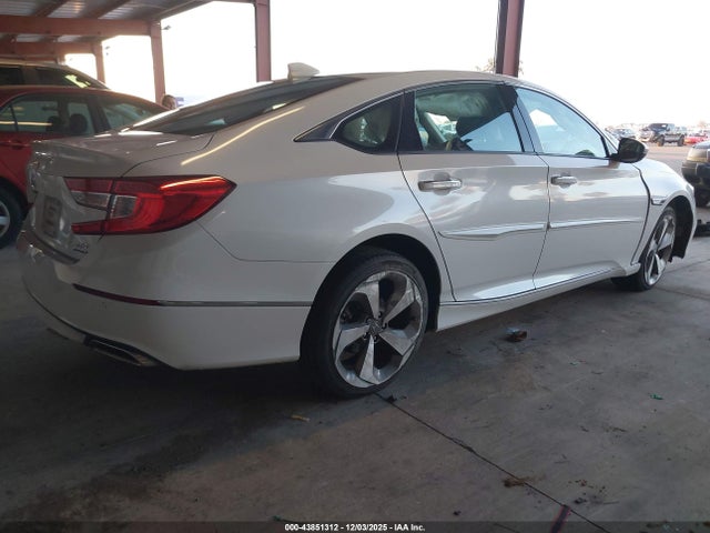 1HGCV2F99KA034579 Honda Accord Touring 2.0t