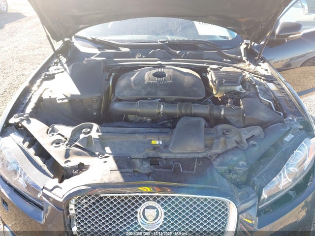 2013 JAGUAR XF SAJWA0ES2DPS63901 Photo 9