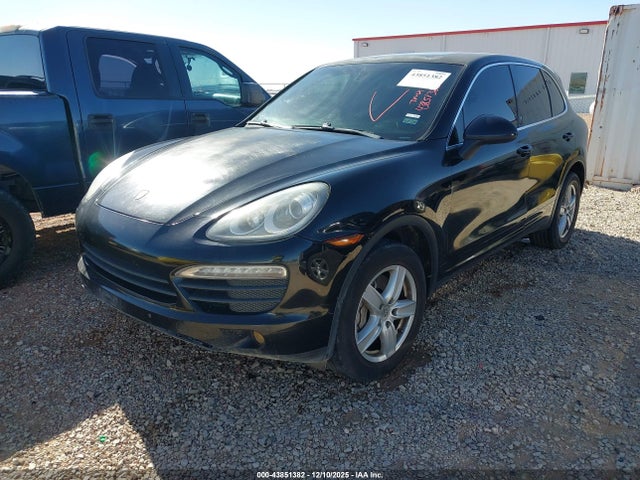 2012 PORSCHE CAYENNE WP1AB2A26CLA41700 Photo 1