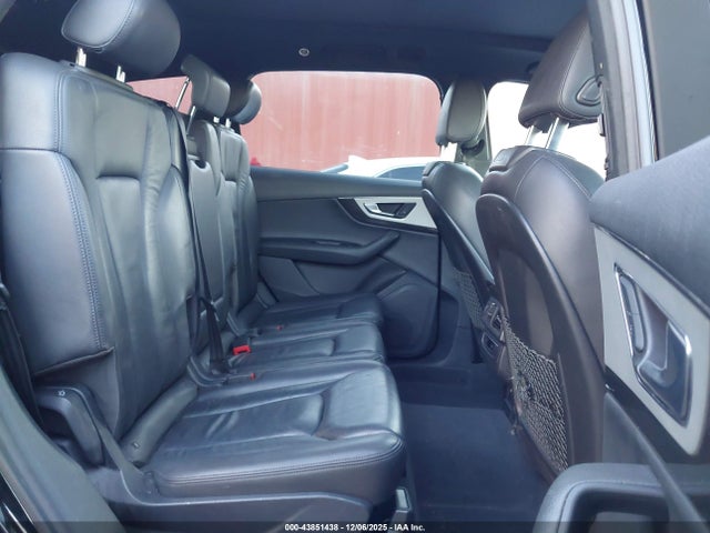 2019 AUDI Q7 WA1AHAF7XKD021497 Photo 7