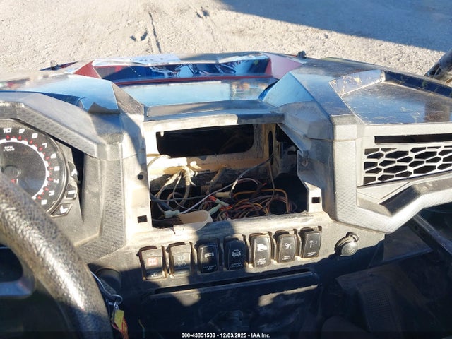 Polaris Rzr Xp 4 Turbo Eps 2019 3NSVFE926KF583473 Image 12
