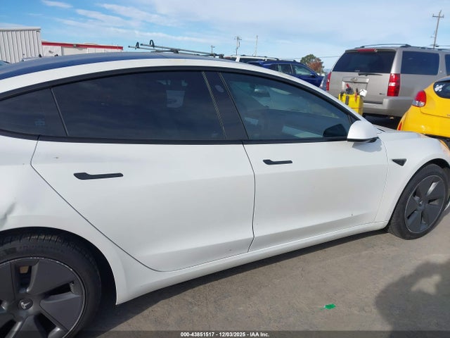 Tesla Model 3 Rear-wheel Drive 2023 5YJ3E1EA8PF609418 Image 14