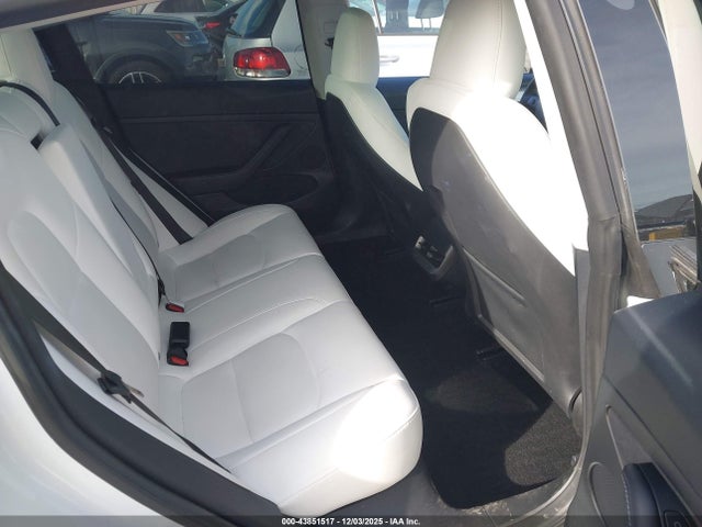2023 TESLA MODEL 3 5YJ3E1EA8PF609418 Photo 7