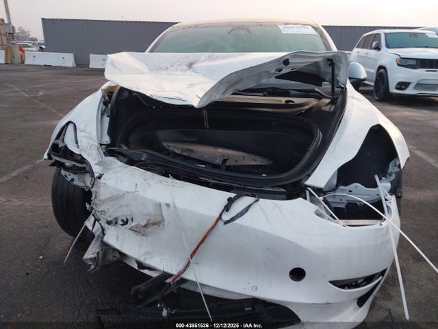 2022 TESLA MODEL 3 5YJ3E1EA7NF199370 Photo 5