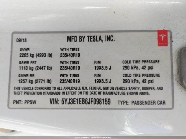 2018 TESLA MODEL 3 5YJ3E1EB6JF098159 Photo 8