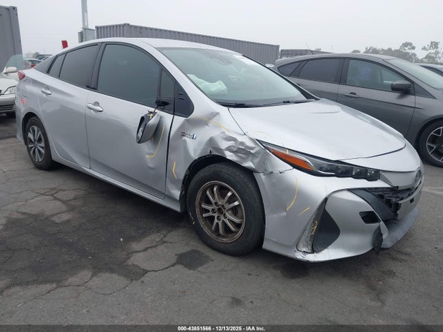 Toyota 2zr-fxe+1nm 2018 JTDKARFP9J3090893 Image 1