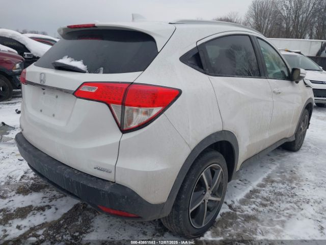 2022 HONDA HR-V 3CZRU6H53NM747055 Photo 3