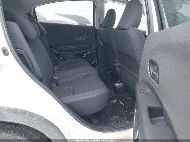 2022 HONDA HR-V 3CZRU6H53NM747055 Photo 7