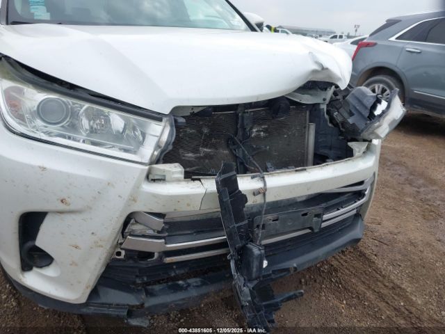 2018 TOYOTA HIGHLANDER 5TDZZRFH7JS285499 Photo 5