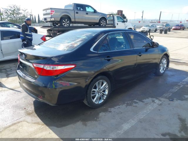 2015 TOYOTA CAMRY 4T1BF1FK5FU044918 Photo 3