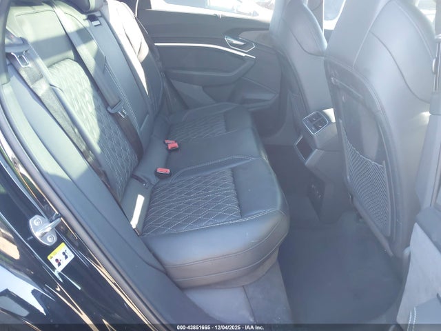 2023 AUDI E-TRON S SPORTBACK WA13CBGE3PB006904 Photo 7