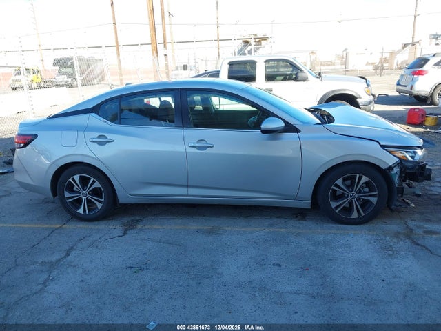 3N1AB8CV1MY293586 Nissan Sentra Sv Xtronic Cvt