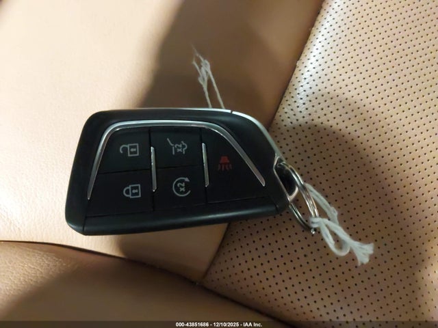 2024 CADILLAC XT4 1GYFZCR42RF190119 Photo 10