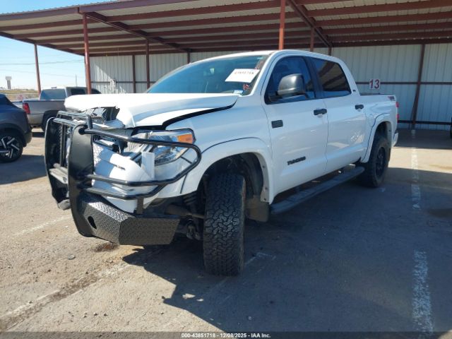 2016 TOYOTA TUNDRA 5TFDW5F13GX563896 Photo 1