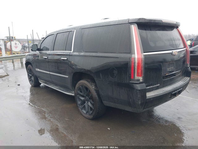 2017 CADILLAC ESCALADE ESV 1GYS3GKJ9HR158708 Photo 2