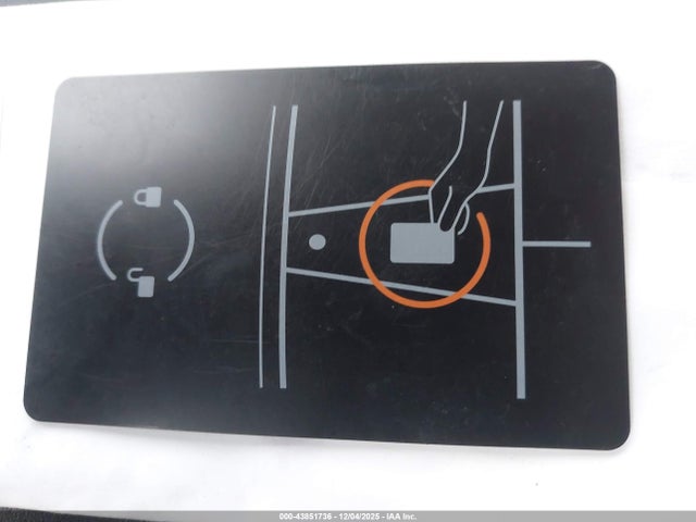 2023 TESLA MODEL Y 7SAYGDEE8PF966945 Photo 10