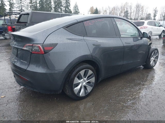 2023 TESLA MODEL Y 7SAYGDEE8PF966945 Photo 3