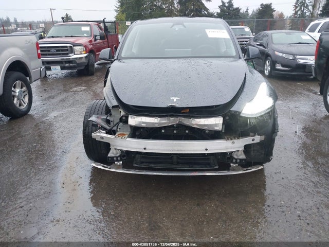 2023 TESLA MODEL Y 7SAYGDEE8PF966945 Photo 5