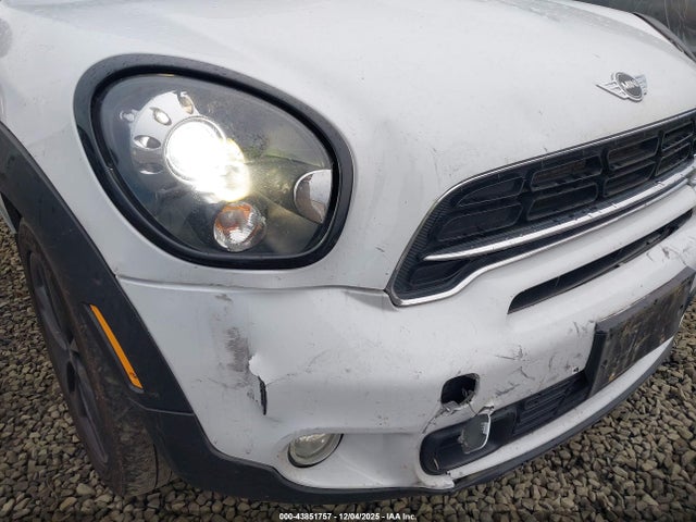 2016 MINI COUNTRYMAN WMWZC5C53GWU02523 Photo 5