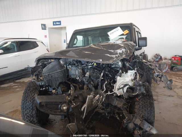 2021 Jeep Wrangler Unlimited Sahara 4x4 მანქანა იყიდება აუქციონზე, vin: 1C4HJXEG1MW638243, აუქციონის ნომერი: 43851765