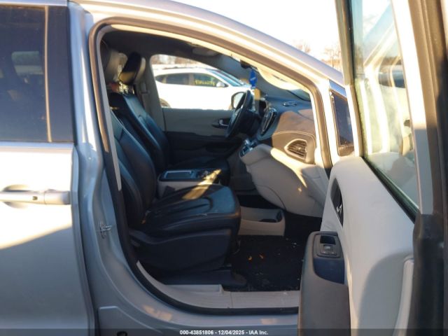 2023 CHRYSLER PACIFICA 2C4RC3BG2PR548883 Photo 4