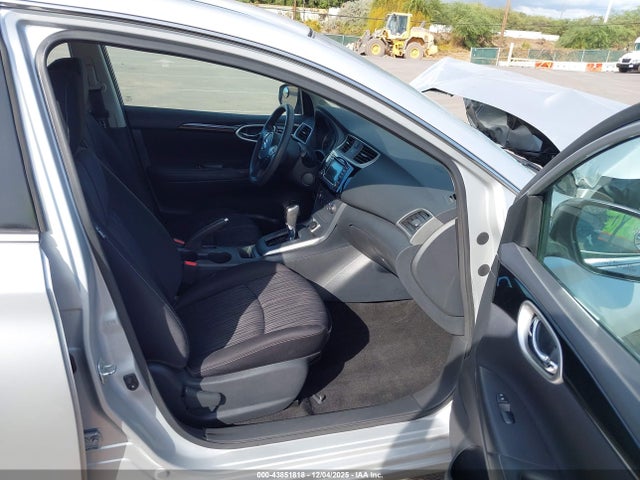 3N1AB7AP9HY391317 Nissan SENTRA SV