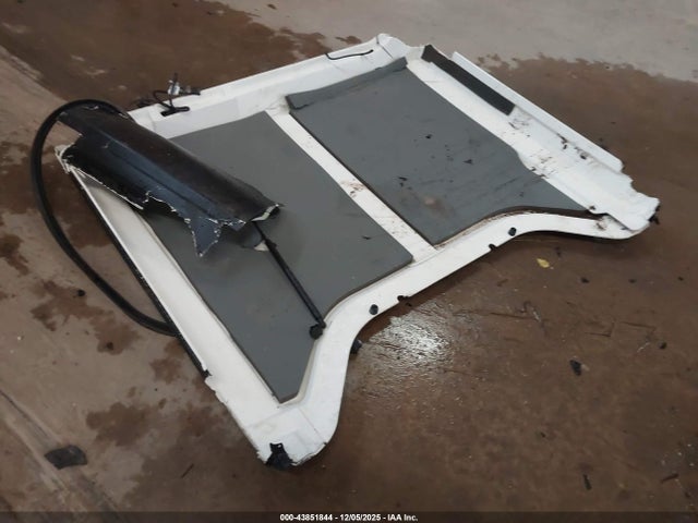 1C4AJWAG1EL162144 Jeep Wrangler Sport