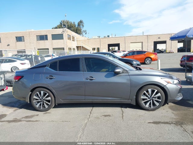 3N1AB8CV5MY329909 Nissan Sentra Sv Xtronic Cvt