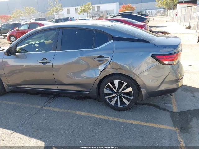 3N1AB8CV5MY329909 Nissan Sentra Sv Xtronic Cvt