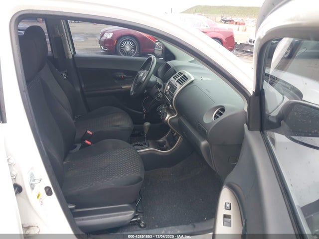 2011 SCION XD JTKKU4B44B1012730 Photo 4