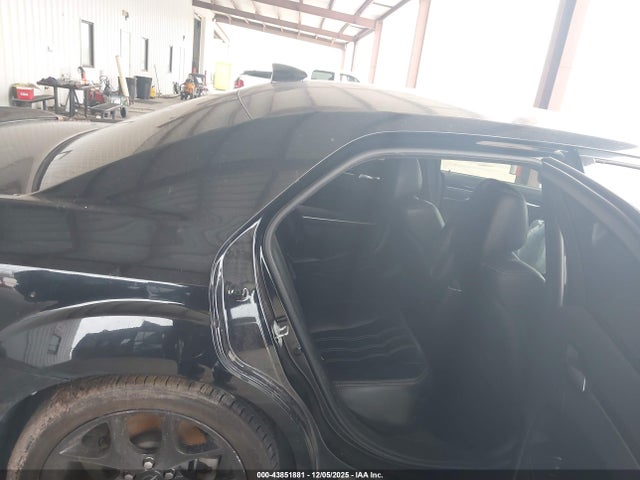 43851881 :رقم المزاد ، 2C3CCABG5MH601169 vin ، 2021 Chrysler 300 مزاد بيع