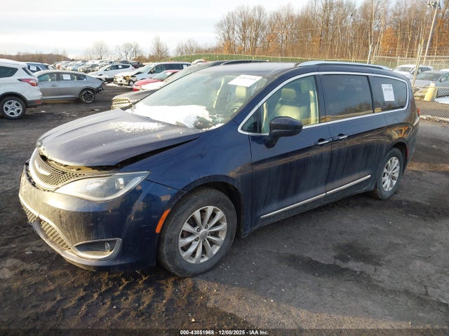 Aukcja sprzedaży 2019 Chrysler Pacifica Touring L, vin: 2C4RC1BG0KR554792, numer aukcji: 43851968