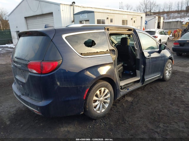 Aukcja sprzedaży 2019 Chrysler Pacifica Touring L, vin: 2C4RC1BG0KR554792, numer aukcji: 43851968