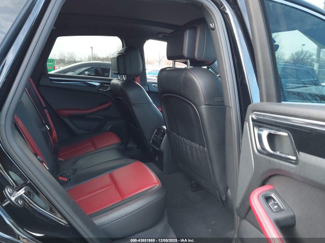 2018 PORSCHE MACAN WP1AB2A59JLB32225 Photo 7