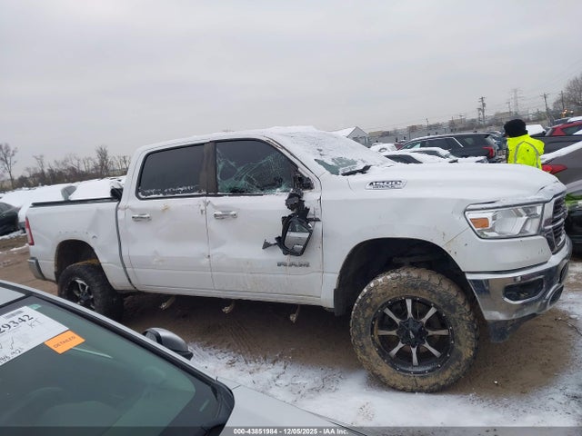 2020 Ram 1500 Big Horn  4x4 5'7 Box მანქანა იყიდება აუქციონზე, vin: 1C6SRFFT2LN166554, აუქციონის ნომერი: 43851984