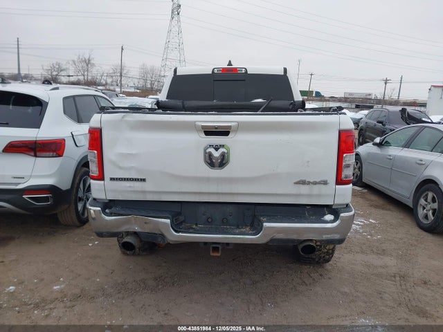 2020 Ram 1500 Big Horn  4x4 5'7 Box მანქანა იყიდება აუქციონზე, vin: 1C6SRFFT2LN166554, აუქციონის ნომერი: 43851984