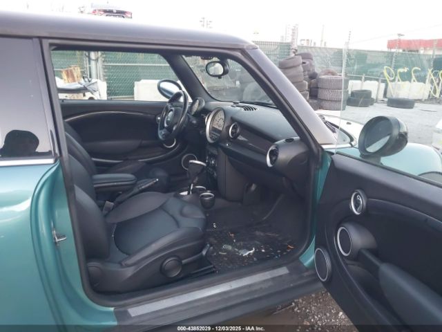 2012 MINI COOPER S WMWSV3C5XCT385392 Photo 4