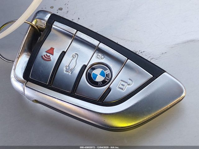 2018 BMW X5 5UXKR0C54J0Y03660 Photo 10