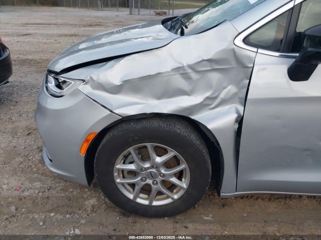 2024 CHRYSLER PACIFICA 2C4RC1BG2RR146367 Photo 5