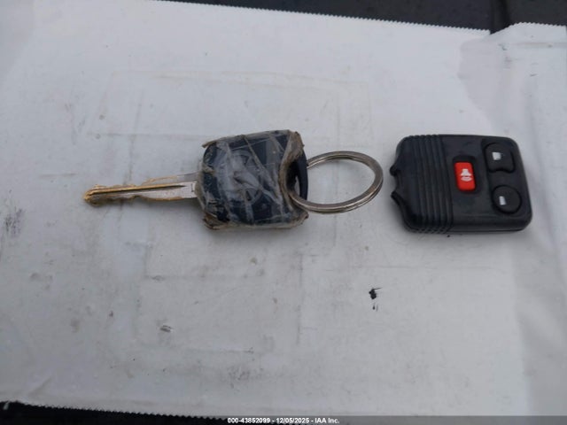 2003 MAZDA TRIBUTE 4F2CZ96103KM05792 Photo 10